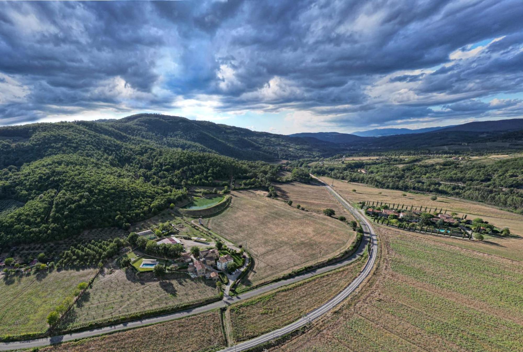 Baciano Azienda Agrituristico Venatoria Capolona المظهر الخارجي الصورة